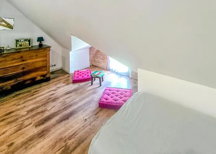 Avec Piscine Parennes