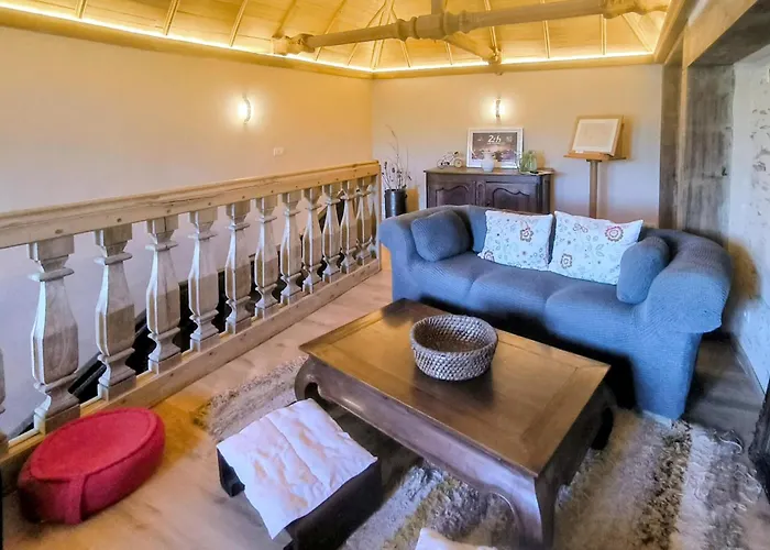 Avec Piscine Feriehus Parennes